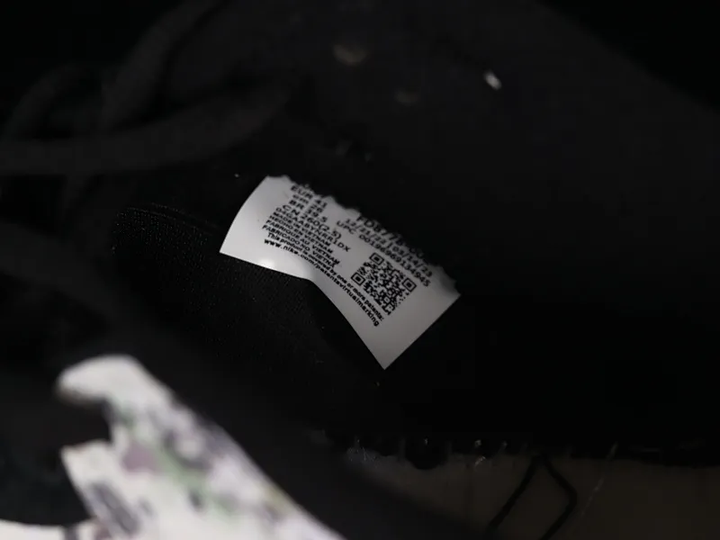 All Categories Nk SB Dunk Series Nk SB Dunk Low Low-top sneakers Pure original version Supreme x Nk SB Dunk Low "Rammellzee" joint model SB low-top sports and leisure sneakers FD8778-001